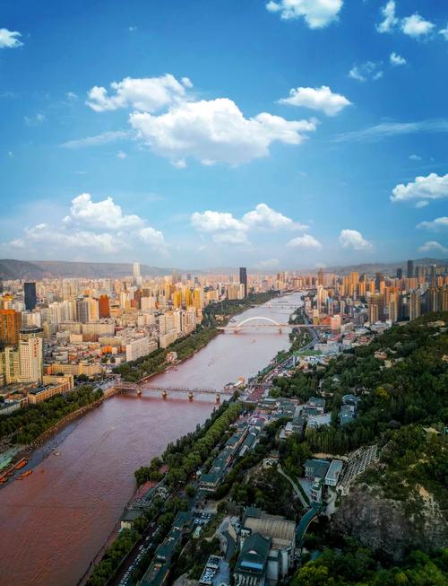 蘭州網(wǎng)站建設指南與《蘭州大全》資源整合解析